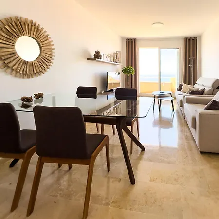 Apartment Luna - Ac, 2 Pools, Panoramic Ocean, Private Garage, Fibre Net