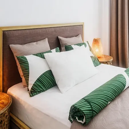 Luna - Ac, 2 Pools, Panoramic Ocean, Private Garage, Fibre Net Apartament *