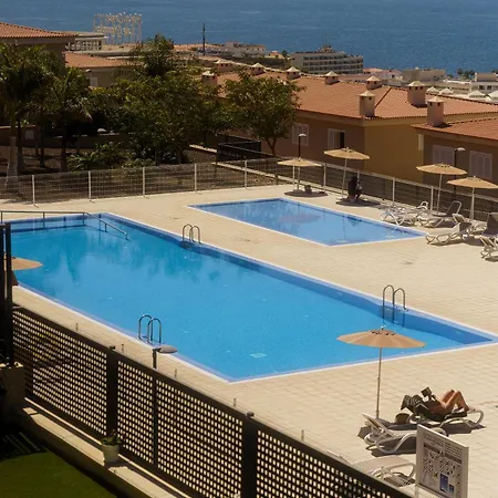 Luna - Ac, 2 Pools, Panoramic Ocean, Private Garage, Fibre Net Apartment *